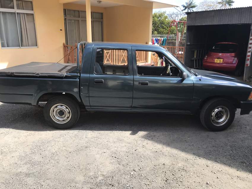 2*4 - 2 - Pickup trucks (4x4 & 4x2)  on Aster Vender