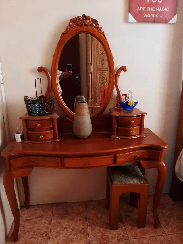 Coiffeuse of solid teckwood - 0 - Bedroom Furnitures  on Aster Vender