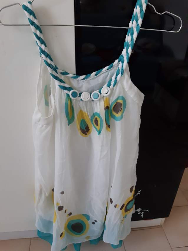 New blouse size 10 /12 - 0 - Tops (Women)  on Aster Vender