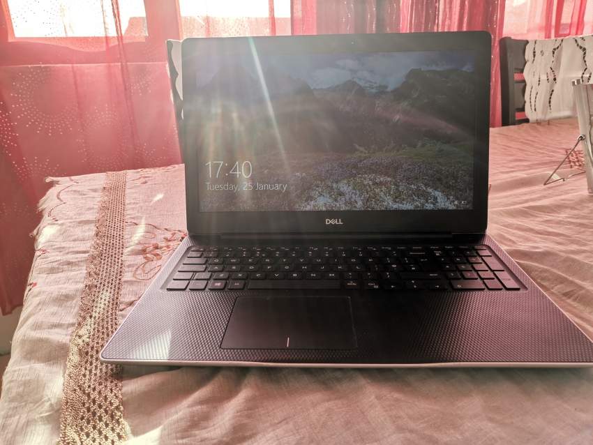 Dell inspiron  - 2 - Laptop  on Aster Vender
