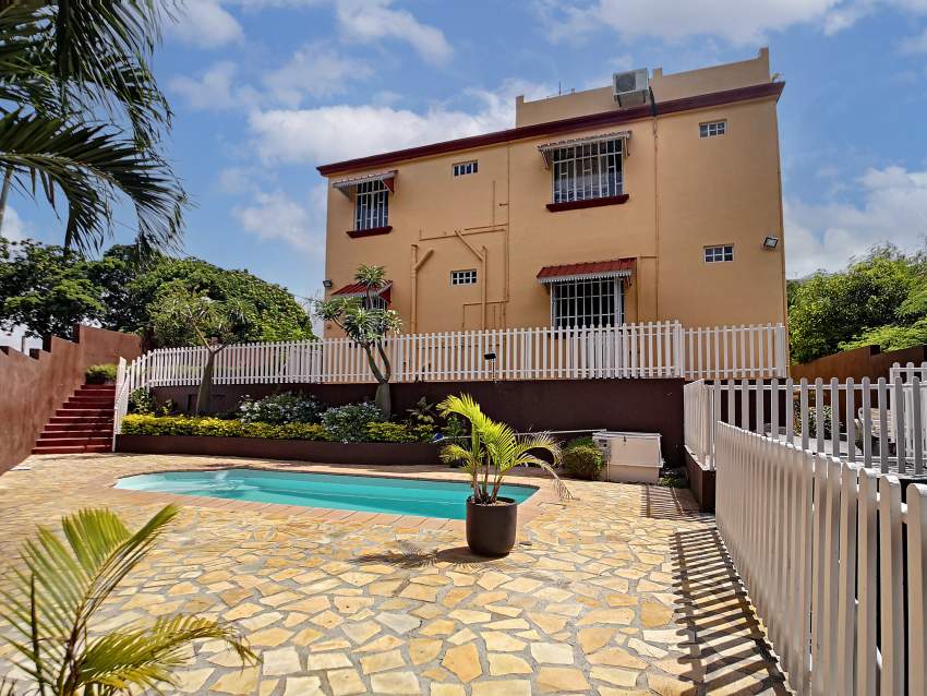 (Ref. MA7-613) Maison familiale spacieuse avec piscine - 1 - House  on Aster Vender