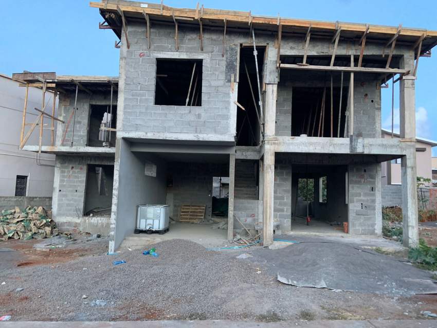 Villa for sale  - 0 - Villas  on Aster Vender