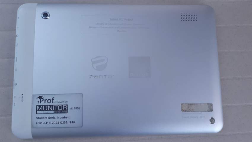 Penta Tablet with Gift: 8 GB memory card on Aster Vender