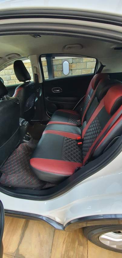 Honda Vezel - 1 - SUV Cars  on Aster Vender