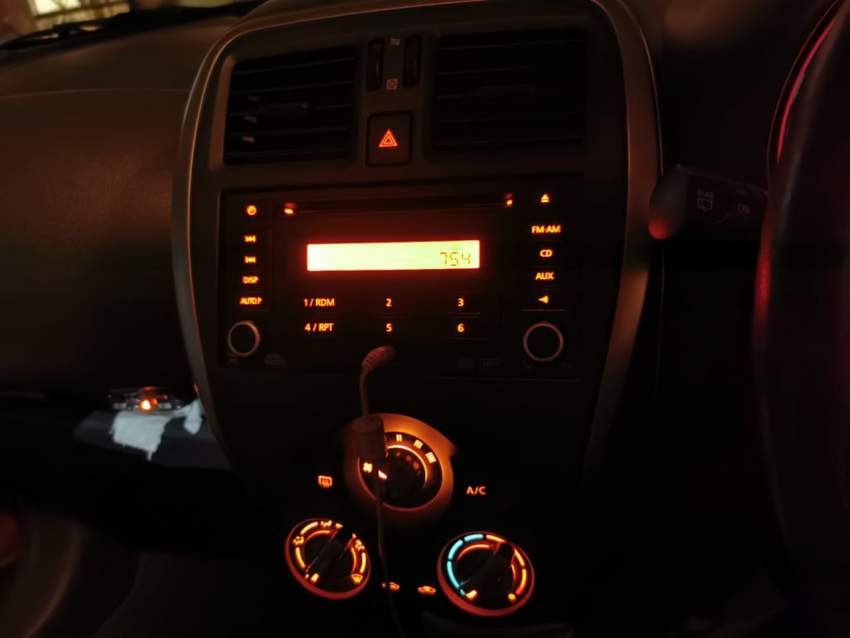 Nissan march 2015 - 5 - Family Cars  on Aster Vender