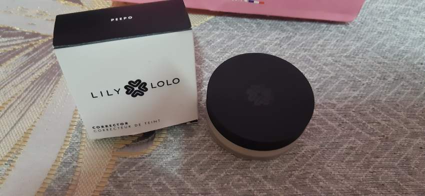 Lily Lolo Corrector  on Aster Vender