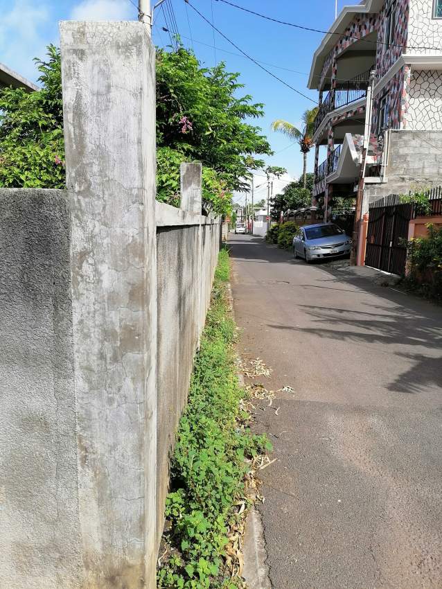 Land for sales in Roche Terre - 5 - Land  on Aster Vender