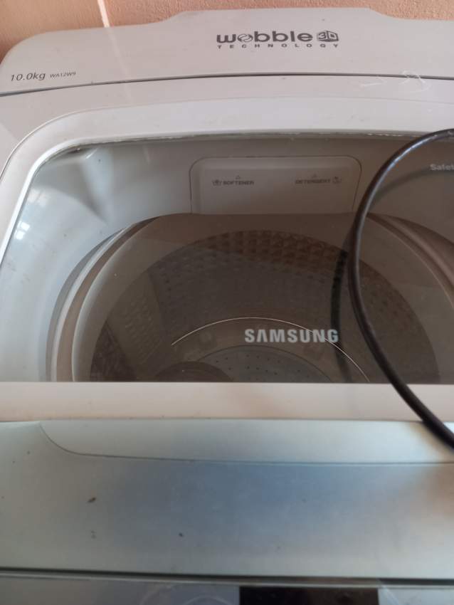 Machine a laver on Aster Vender