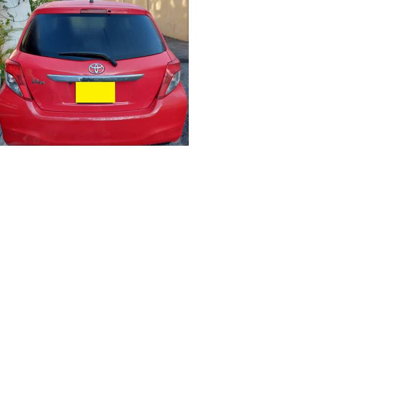 Toyota Vitz 2013 Automatic. 52000 kms. 1300 cc - 3 - Compact cars  on Aster Vender