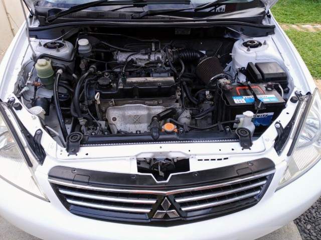 Mitsubishi Lancer Glx CS3 - 3 - Family Cars  on Aster Vender