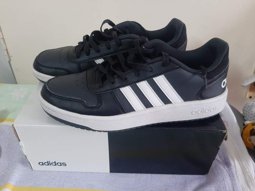 Adidias Hoops 2.0 - 2 - Sneakers  on Aster Vender