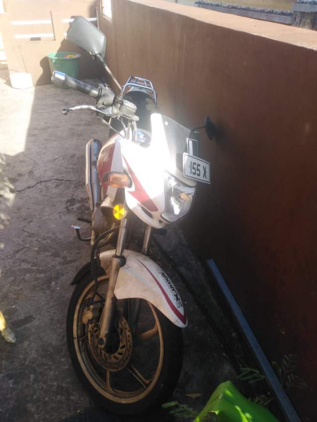 A vendee - 2 - Roadsters  on Aster Vender