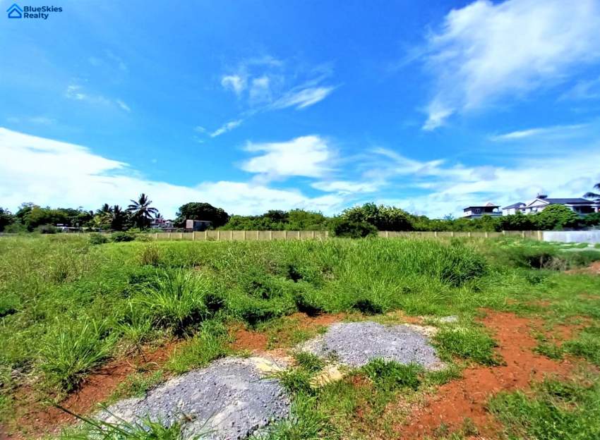 29.6 Perches for sales in Morcellement Harmony - 3 - Land  on Aster Vender