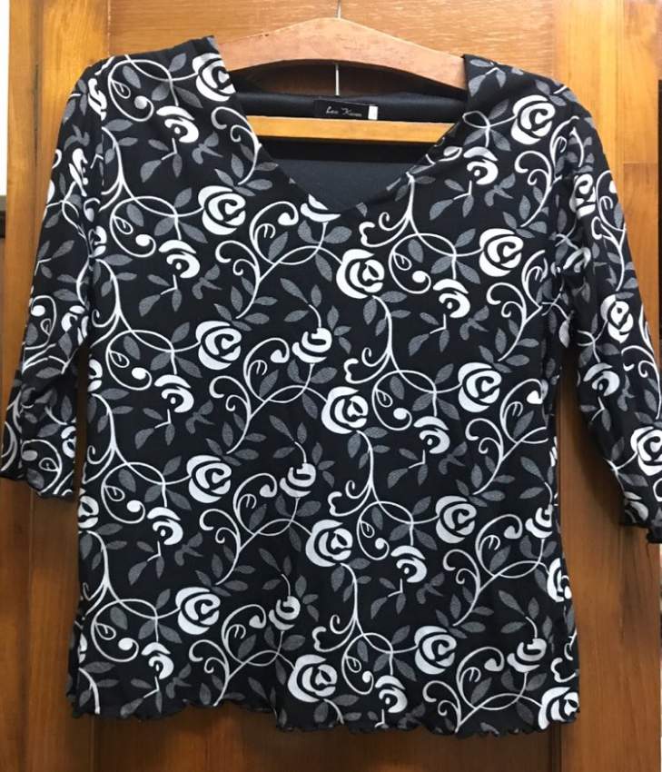 Back Top  - 0 - Tops (Women)  on Aster Vender