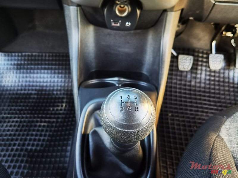 2016' Citroen C1 - 2 - Family Cars  on Aster Vender