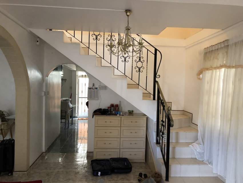 Fully furnished luxurious house 2200p2 Caro Lalo  - 0 - House  on Aster Vender