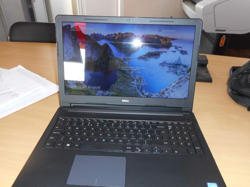 Dell Laptop - 2 - Laptop  on Aster Vender