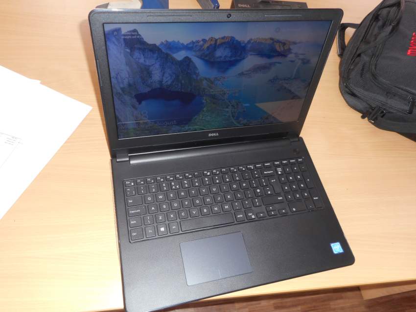 Dell Laptop  on Aster Vender