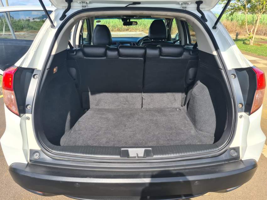 Honda Vezel 2016 for sale  - 7 - SUV Cars  on Aster Vender