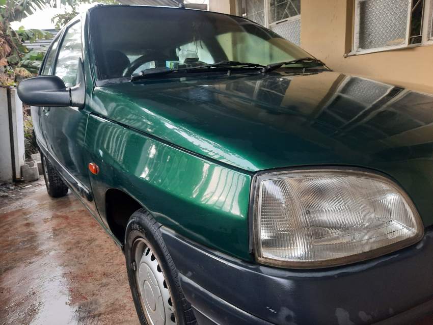 Renault clio for sale (neg) - 5 - Compact cars  on Aster Vender