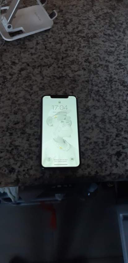 Iphone x 64gb - 1 - iPhones  on Aster Vender