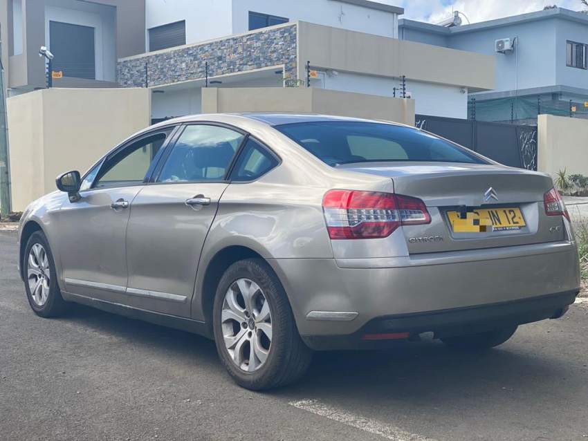 Citroën C5 1.6 T - 0 - Luxury Cars  on Aster Vender