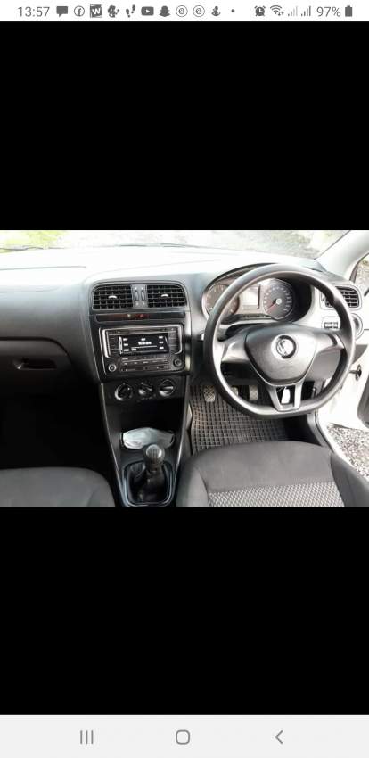 Volkswagen polo trendline 2017 - 4 - Family Cars  on Aster Vender