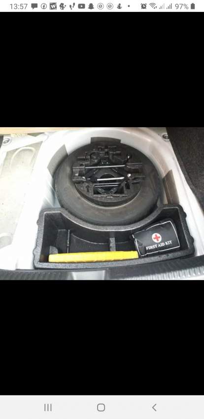 Volkswagen polo trendline 2017 - 6 - Family Cars  on Aster Vender