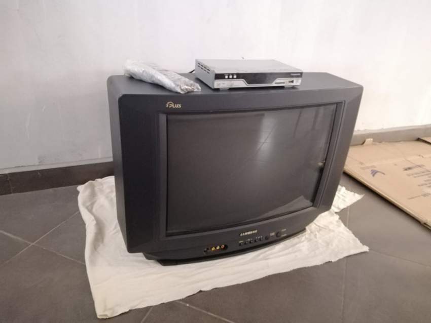 TV - SAMSUNG - 26
