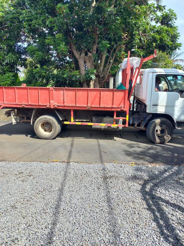 Camion Bascule - 1 - Other heavy trucks  on Aster Vender