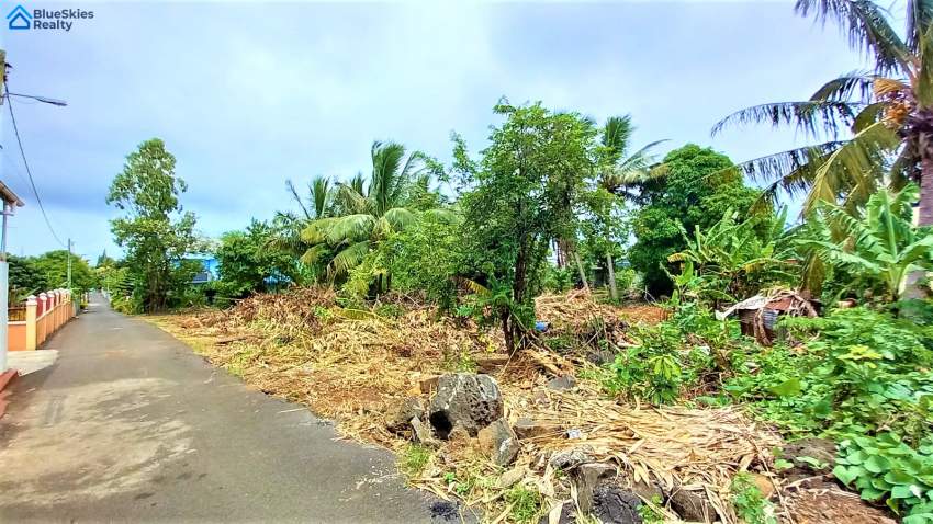 2 Portions of 10.4 Perches for sale at Riviere Du Rempart - 2 - Land  on Aster Vender