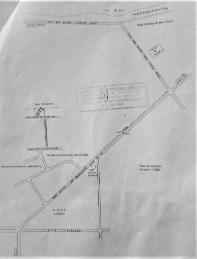 8.81 Perches for sale in Mont Choisy - 3 - Land  on Aster Vender