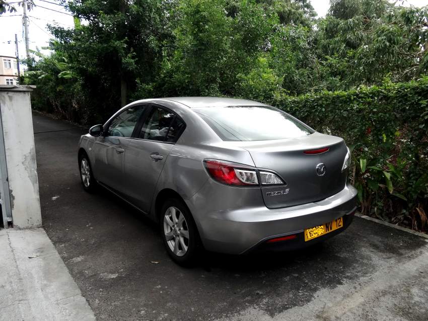 Mazda 3 - 0 - Family Cars  on Aster Vender