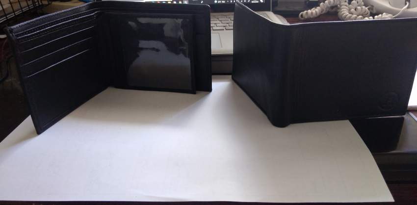 Hand-Crafted Leather Wallet For Men - 8 - Wallets  on Aster Vender