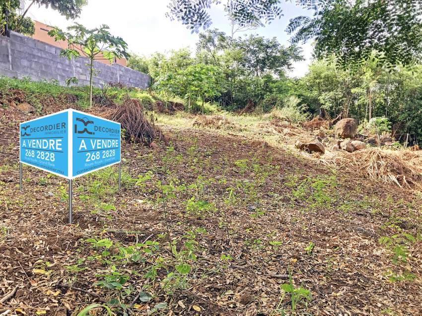(Ref. MA7-629) Terrain résidentiel proche de l'autoroute - 2 - Land  on Aster Vender
