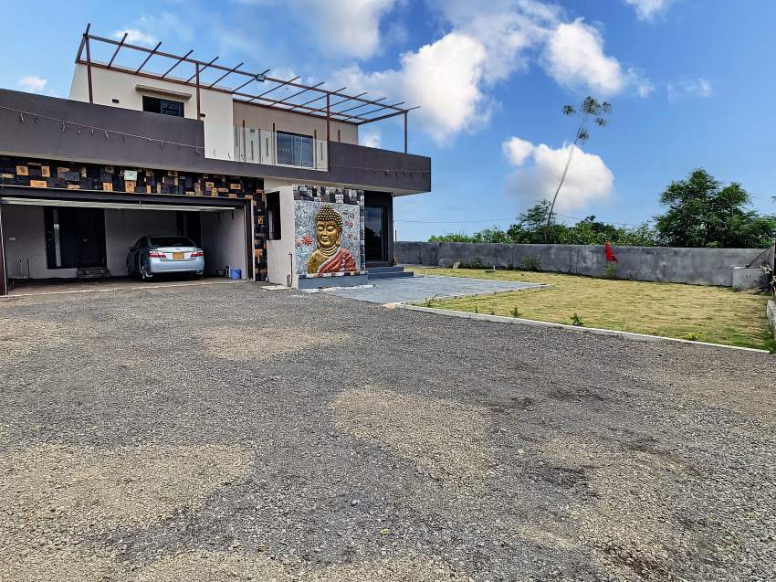 (Ref. MA7-630) Maison moderne avec un grand espace jardin - 7 - House  on Aster Vender