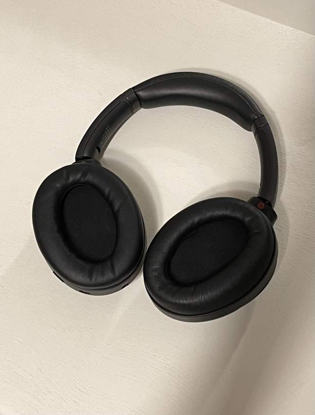 Sony WH-1000xm3 headphones - 2 - Headphone  on Aster Vender