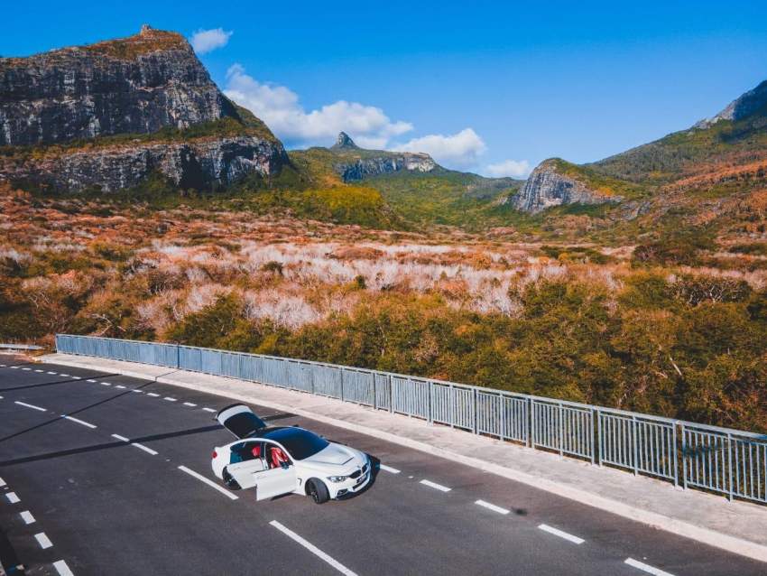 Luxury Car - 4 - Luxury Cars  on Aster Vender