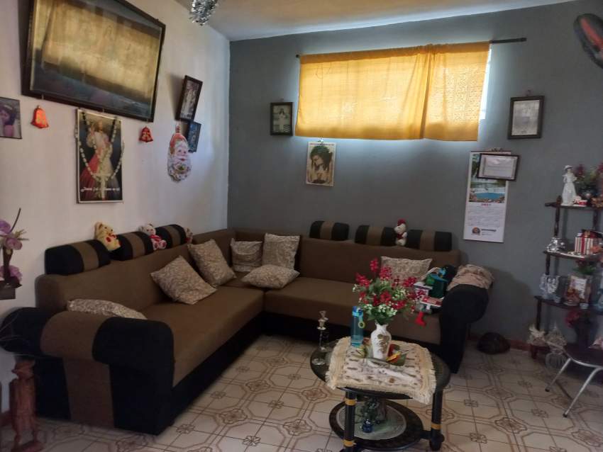 A Vendre - 1 - House  on Aster Vender