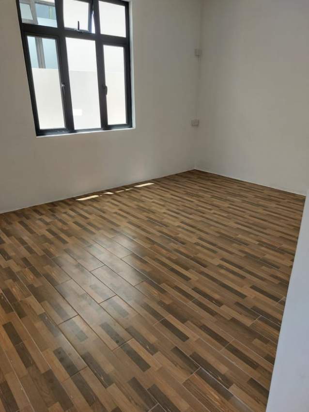 HOUSE FOR SALE - 3 - House  on Aster Vender