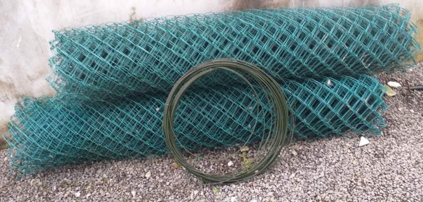 Fence - 0 - Metal  on Aster Vender