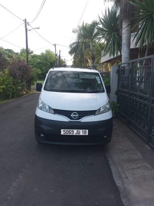 A vendre van Nissan Urvan - 0 - Cargo Van (Delivery Van)  on Aster Vender