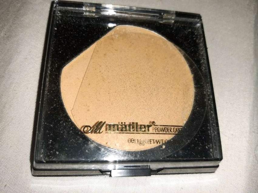 2 Eye Shadow & 1 Face Powder - 0 - Eye shadow  on Aster Vender