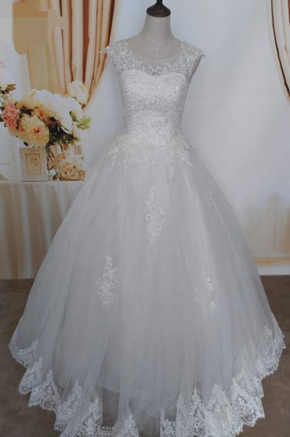 Wedding Dress - 0 - Wedding clothes  on Aster Vender