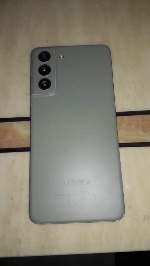 Samsung S21 FE - 2 - Android Phones  on Aster Vender