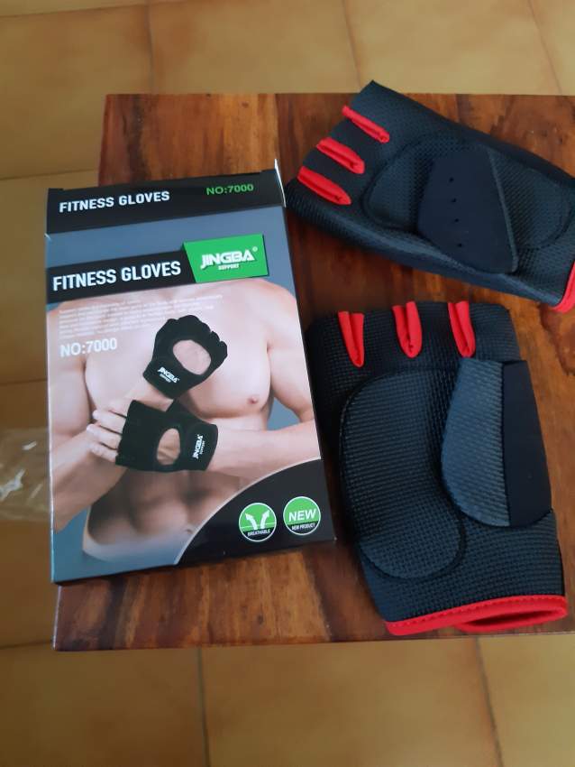 Fitness Gloves - 0 - Sports outfits  on Aster Vender