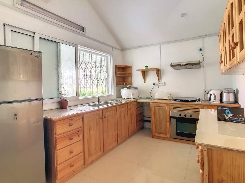 (Ref. MA7-MA7-634) Maison moderne avec piscine - 3 - House  on Aster Vender