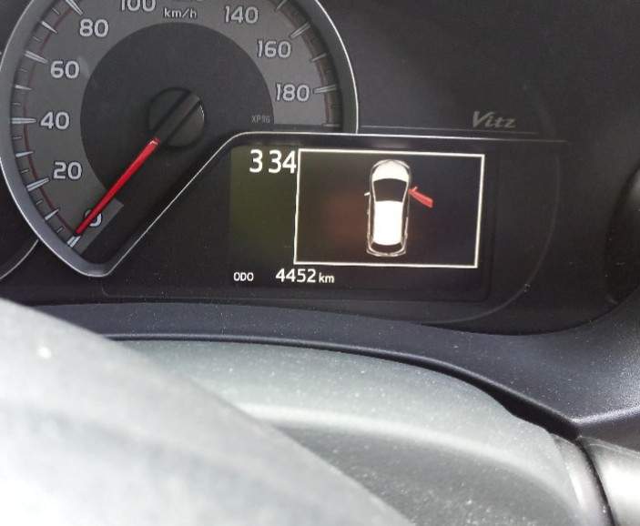 Toyota Vitz 1320 cc - 4 - Compact cars  on Aster Vender