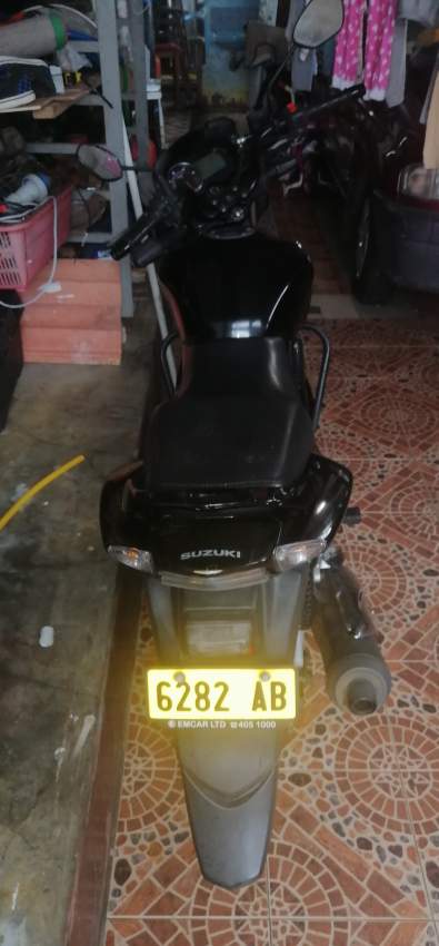 Suzuki GS150  - 0 - Roadsters  on Aster Vender