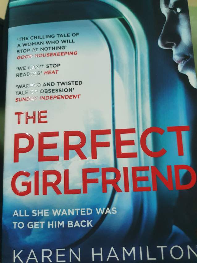 The perfect girlfriend - 1 - Fictional books  on Aster Vender